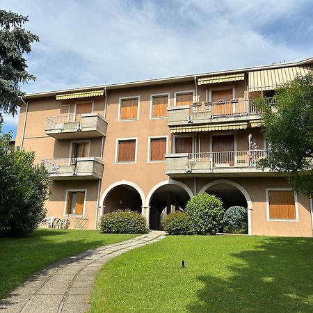 Gold Garda Desenzano Desenzano del Garda Exterior foto